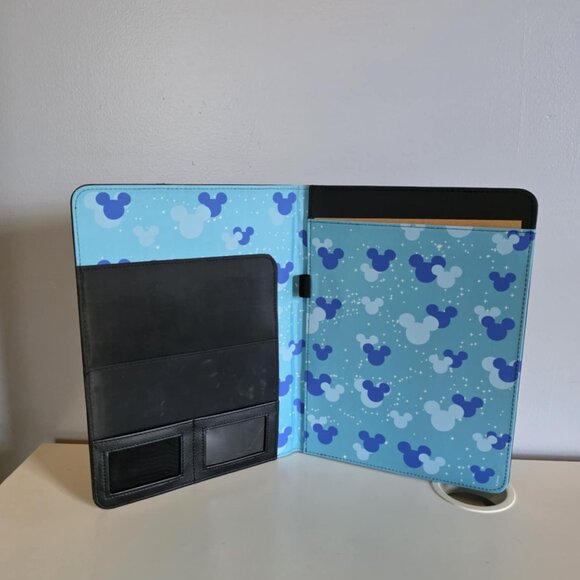 EUC Disney Vacation Club Portfolio - Picture 4 of 5